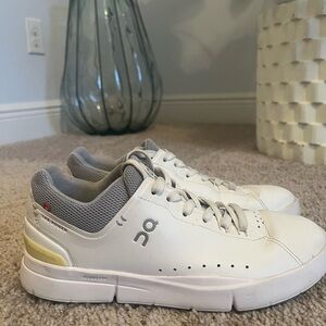 On The Roger Sneakers